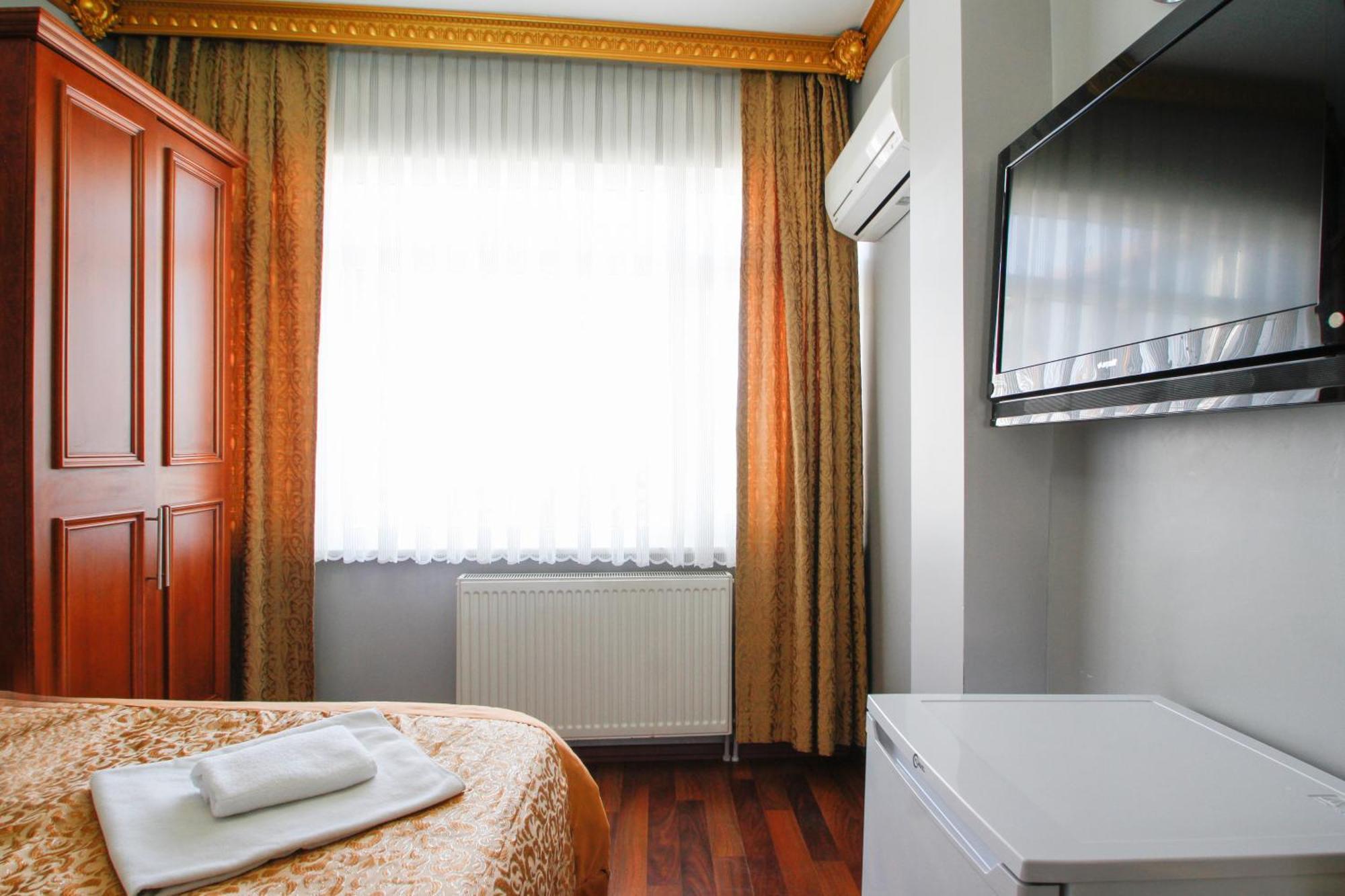 Californiacityhotel Istanbulská provincie Exteriér fotografie