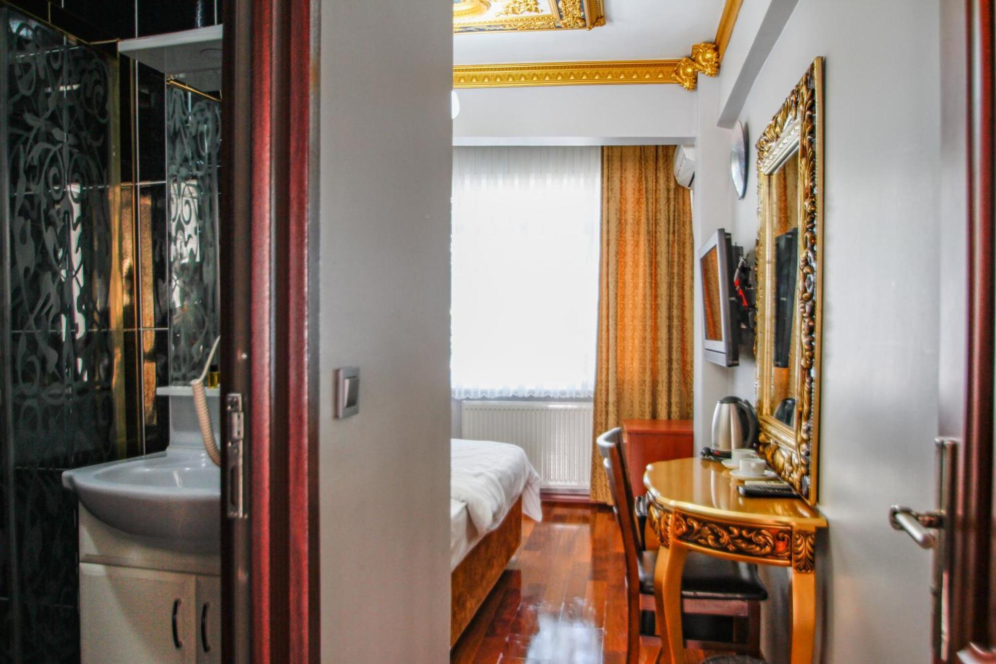 Californiacityhotel Istanbulská provincie Exteriér fotografie